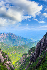 Fototapeta na wymiar Beautiful Huangshan mountains natural landscape on a sunny day in China.