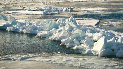 オホーツク紋別の流氷 © kat334