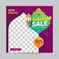 Naklejka premium Ramadan sale discount square banner template promotion design for business