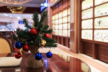 New Year's interior shopping center.