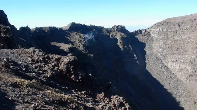 Vesuvio - Panoramica dal bordo del cratere