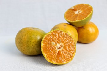 Orange has many antioxidants. And the orange peel has the effect of helping to destroy cancer cells