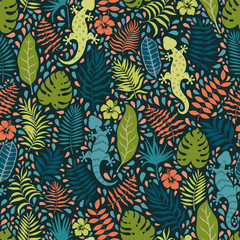 Tropical background with palm leaves and gecko lizards. Seamless floral pattern. Summer vector illustration. Flat jungle print