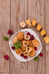 Banana fritters.