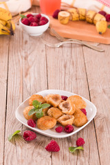 Banana fritters.
