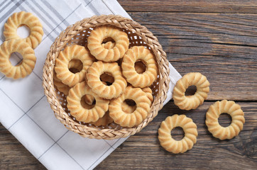 Shortbread cookies in bowl