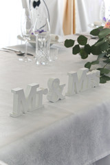 mr and mrs sign wedding