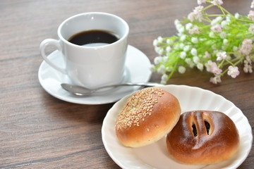 あんぱんとコーヒー