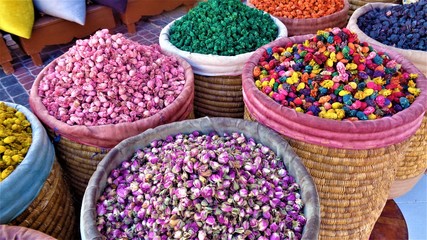 dry flower basket in Marrakech