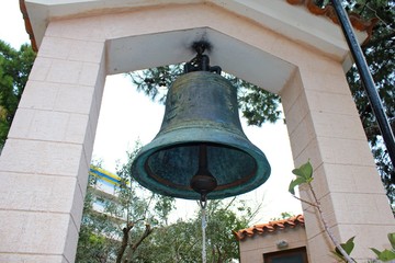 Obraz premium The bell tower of an old Greek orthodox church in Athens, Greece