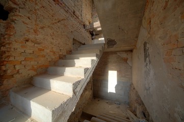 Obraz premium Opuszczony budynek do remontu