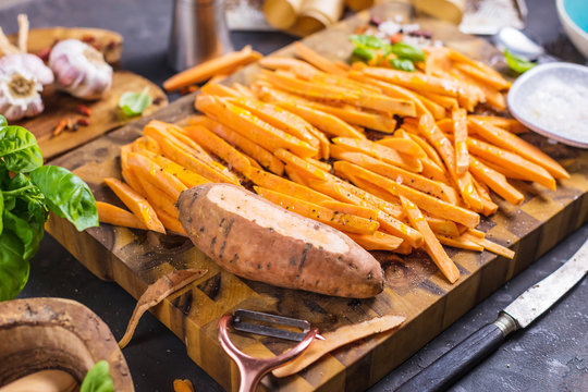 Healthy Homemade Sweet Potato Fries