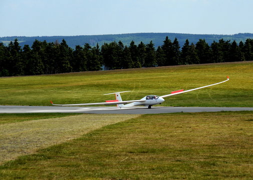 Flugplatz Wasserkuppe in Hessen/Rh&ouml;n