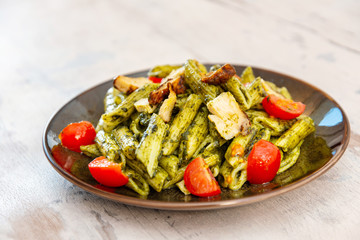 Penne with Chicken and Pesto Sauce