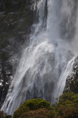 Wasserfall am Milford Sound Neuseeland S&uuml;dinsel