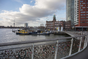 Fototapeta na wymiar Rotterdam cityscape