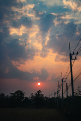 Obraz premium windmill at sunset