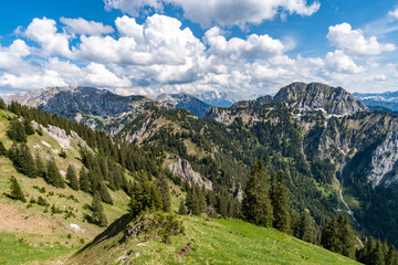 Obraz premium Hiking and climbing on the Tegelberg