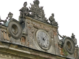 stary zegar wieżowy