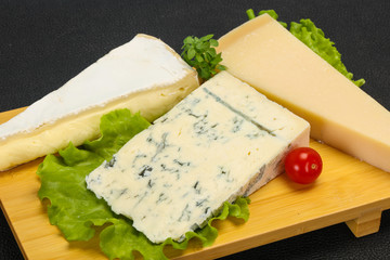 Cheese triangle mix - gorgonzola, brie, parmesan