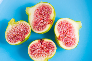Figs half close-up