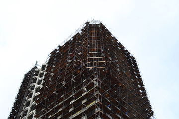 Fototapeta na wymiar construction of the multi-storey building