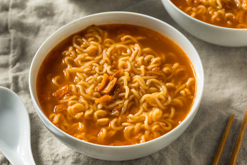 Spicy Instant Ramen Noodle Bowl