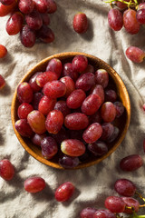 Raw Organic Red Grapes