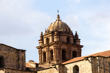 Fototapeta na wymiar Torre del Convento La Merced del Cusco, Perú