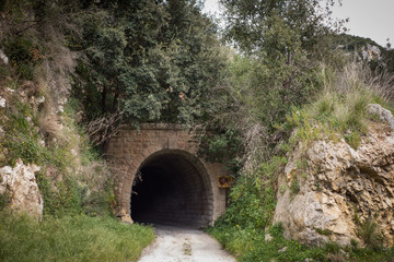 Tunnel of the old railway