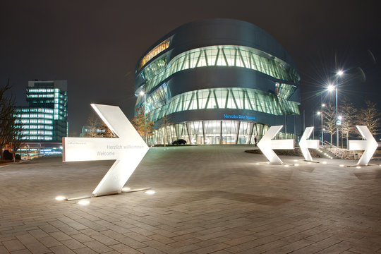 Mercedes Benz Museum Stuttgart	