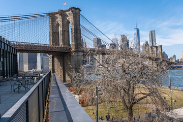 A Viewing site of the brooklyn bridge 
