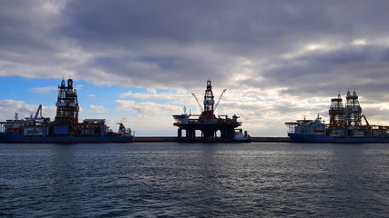 Drillships and rig coldstacked in Las Palmas Port, Gran Canaria
