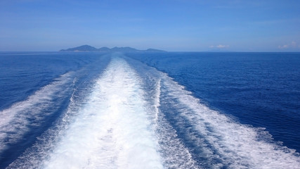 White waves from Ferry Island