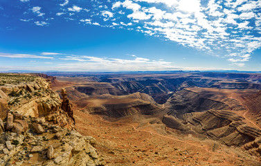 Fototapeta na wymiar View over San Juan river canyon in Utah from Muley Point near Monument Valley with spectacular cloud formation