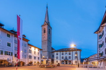 Obraz premium Buildings and architecture in Caldaro sulla strada del vino in south tyrol, northern italy, europe.
