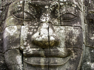 Gros plan d'un visage du temple Bayon Angkor - Cambodge.