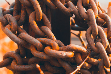 Rusty metal chain closeup