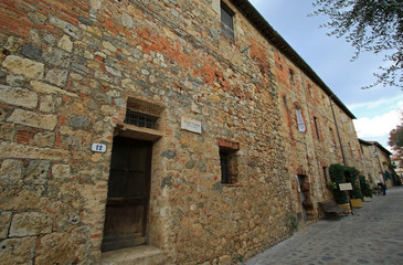 Fototapeta na wymiar Medieval town Monteriggioni, Tuscany, Italy