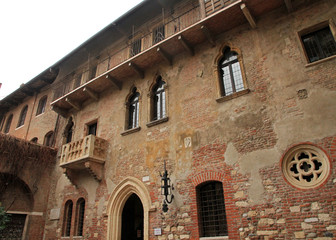 Fototapeta premium The balcony of Juliet's house, Verona, Italy