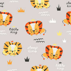 Seamless pattern with cute lions.