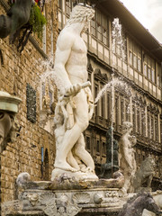 Italia, Toscana, Firenze, Piazza della Signoria. La Fontana del Nettuno, dell'Ammannati.