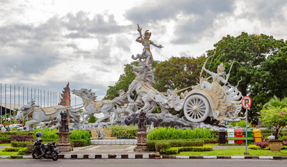 Estatua Bali