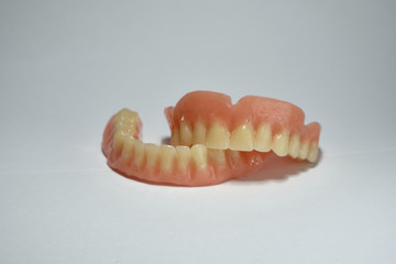 Dental prosthesis