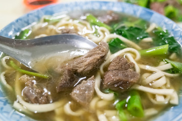clear stewed beef noodle soup