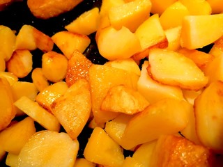 Bratkartoffeln in Pfanne