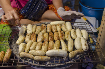 Grilled bananas