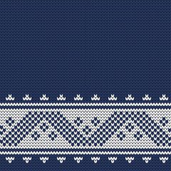 Knitted seamless ornament, jumper design