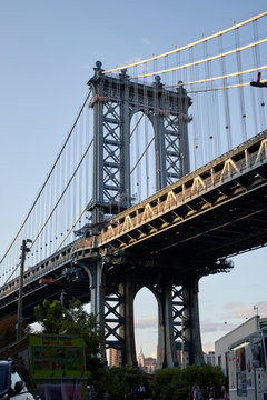 Photo of Manhattan bridge
