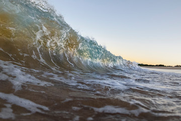 Shorebreak waves, Australia